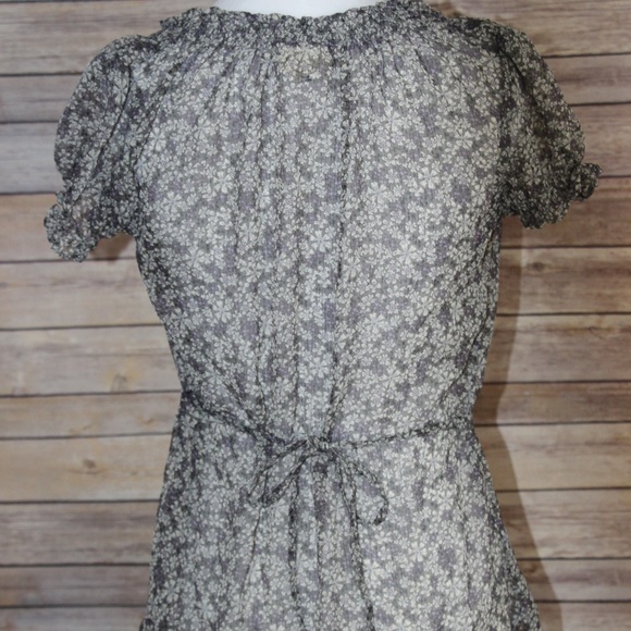 CONVERSE ONE STAR Gray & Cream Sheer Floral Top - Picture 5 of 7